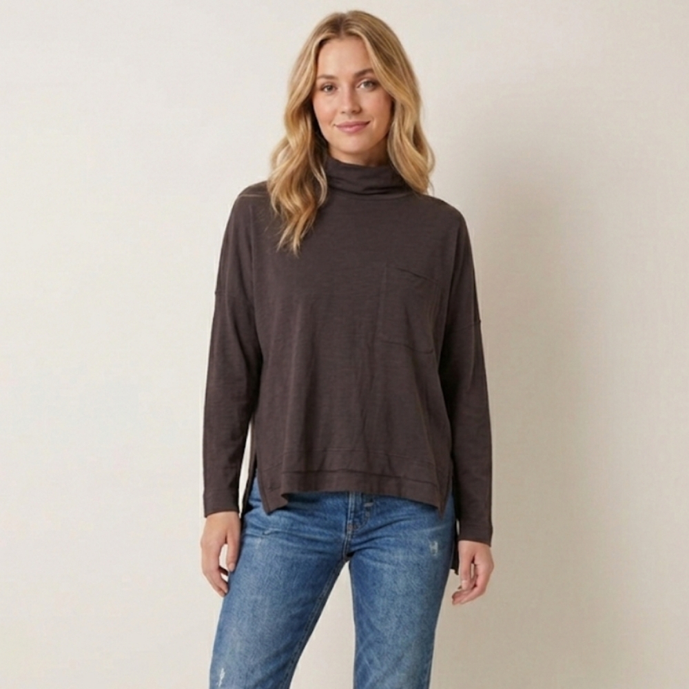Kit and Ace Merino Blend Turtleneck